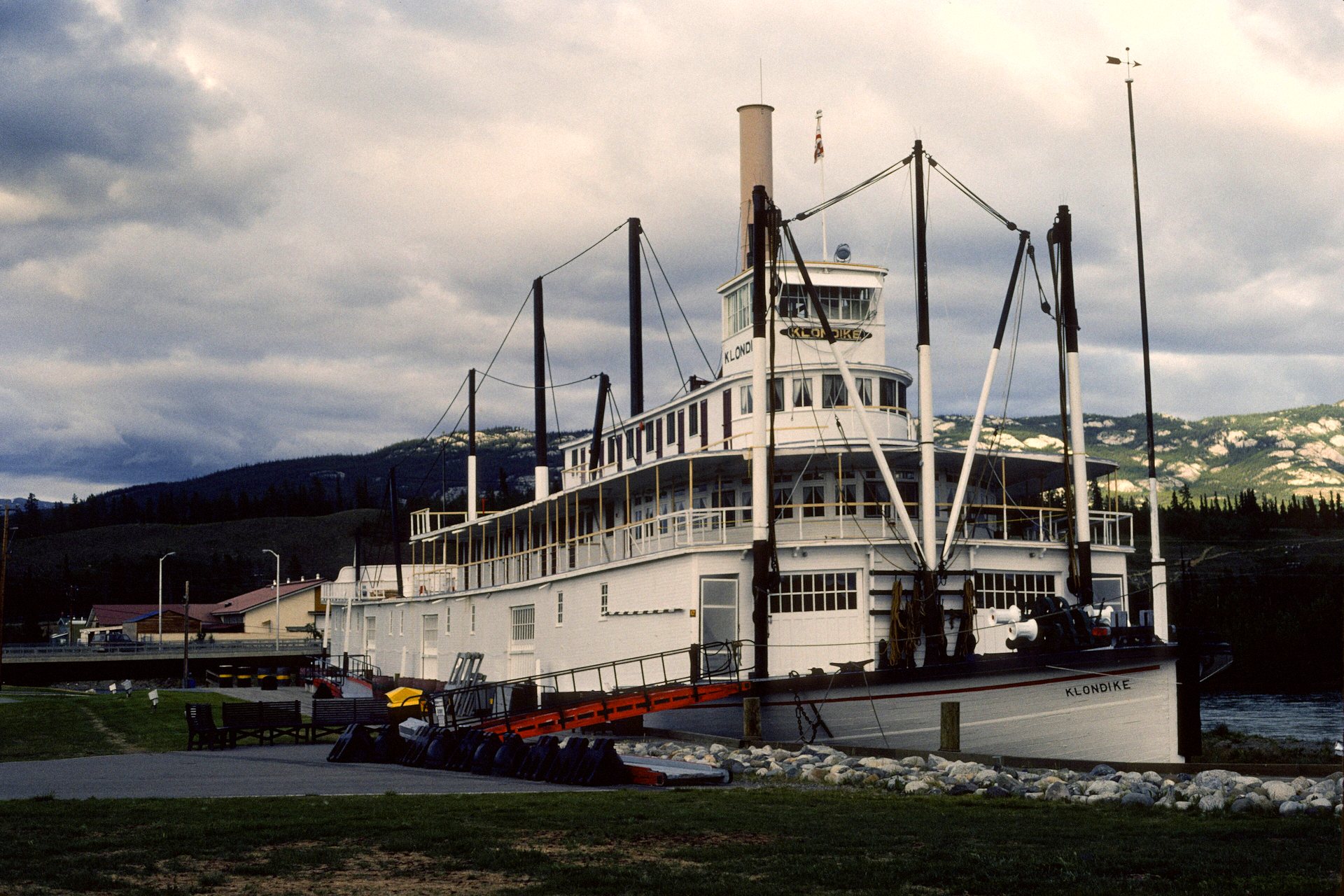 Barco a vapor Klondike, de roda de pás, em Whitehorse