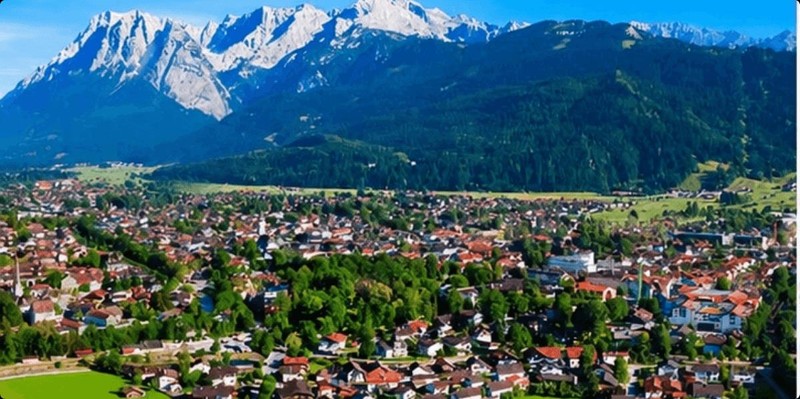 Vista de Garmisch com as montanhas dos Alpes ao fundo