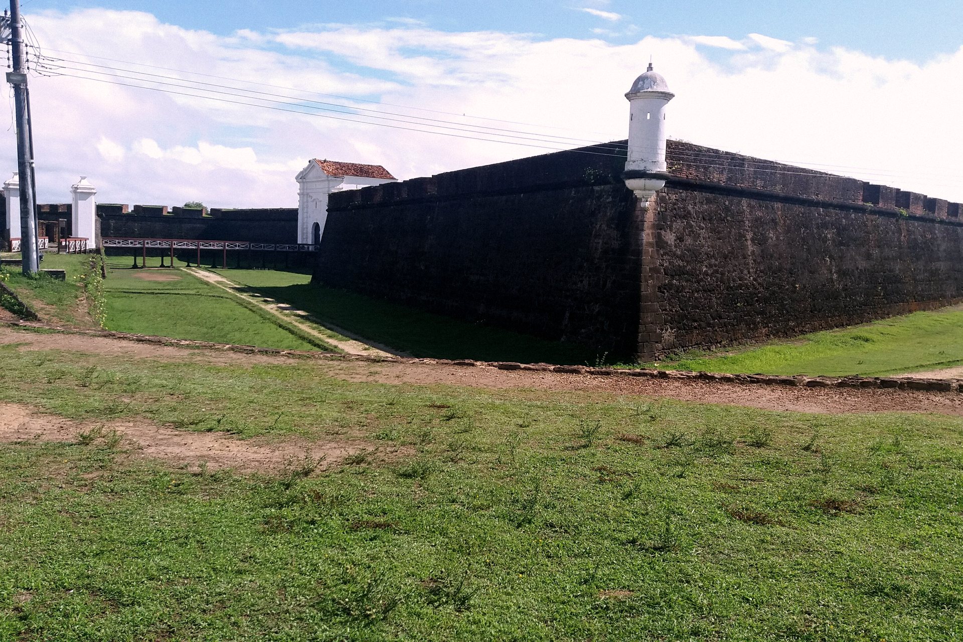 Muralhas da Fortaleza de São José, em Macapá