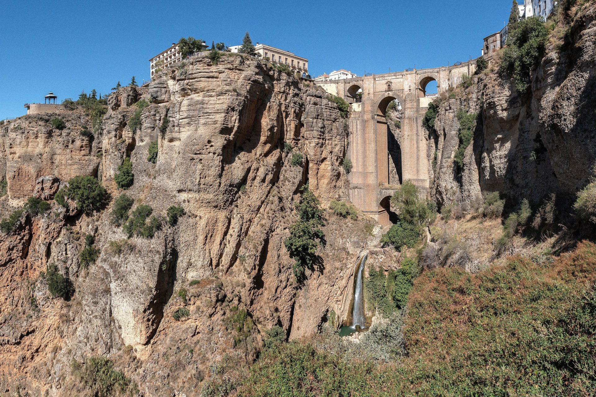 Puente Nuevo sobre o desfiladeiro de Ronda